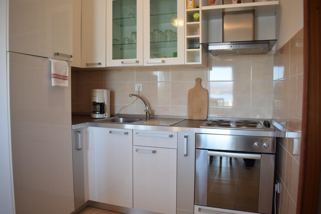 Apartments Blue Dream Malinska Exterior photo